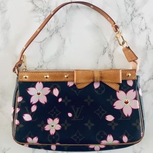 Louis Vuitton X Murakami Pochette/Clutch